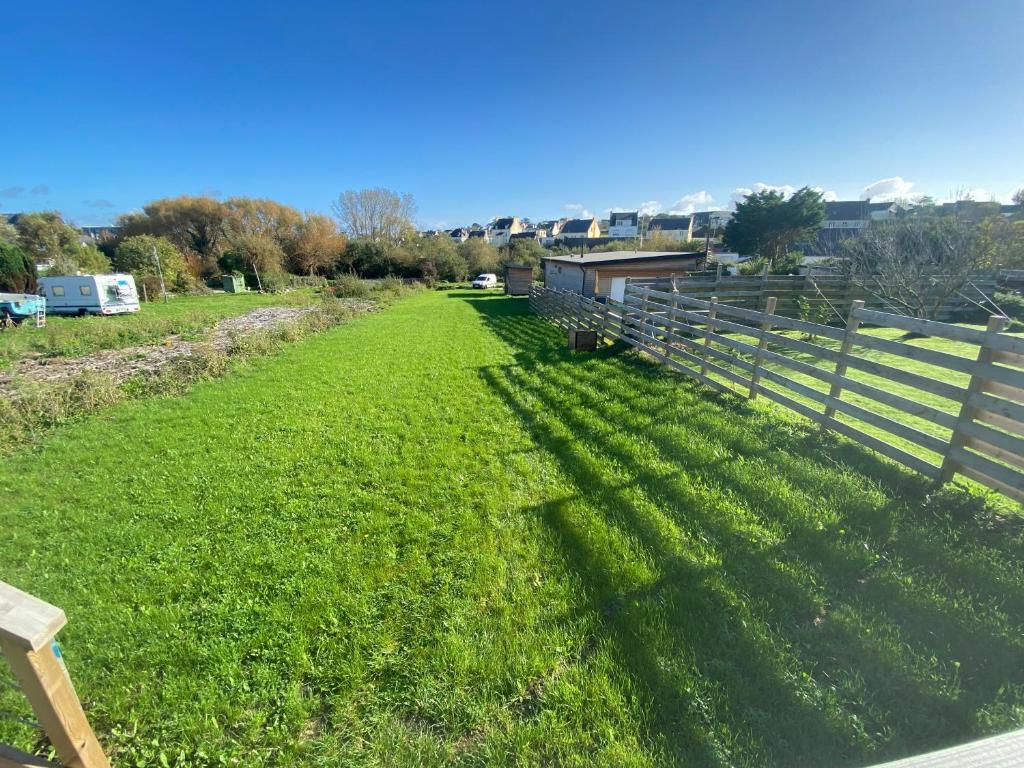 Plage de Camaret-sur-Mer à 1,3 km du Tipi Bleu
